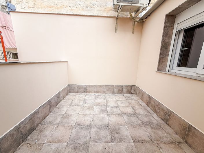 Image No.19-2 Bed Apartment for sale