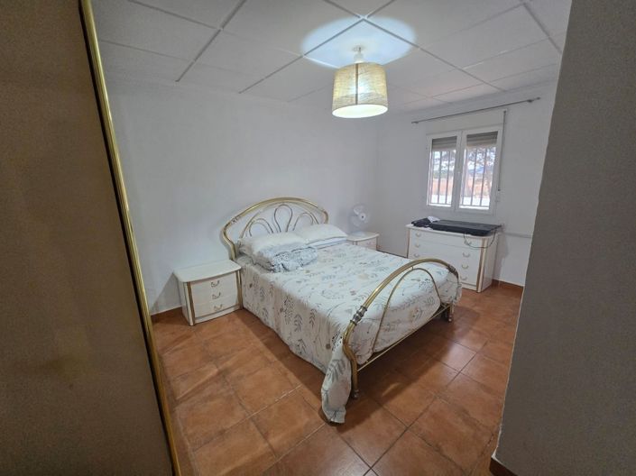 Image No.22-4 Bed Country House for sale