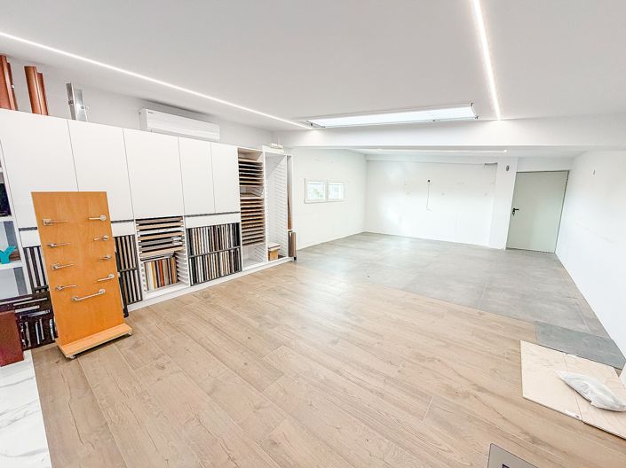 Image No.29-Commercial de 4 chambres à vendre à Villena