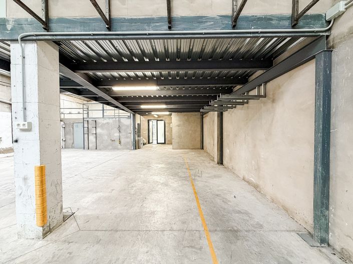 Image No.32-Commercial de 4 chambres à vendre à Villena