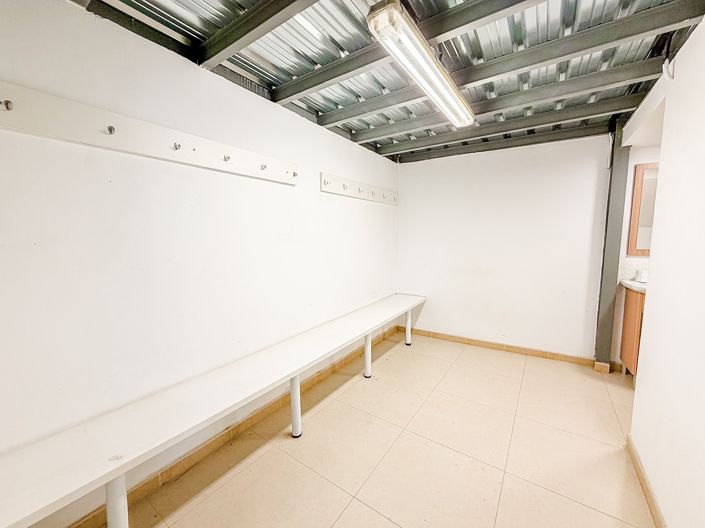 Image No.41-Commercial de 4 chambres à vendre à Villena