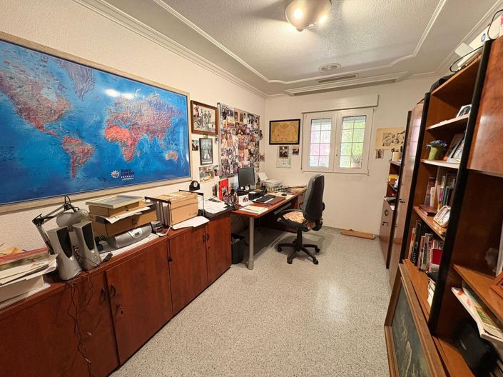 Image No.24-Villa de 6 chambres à vendre à Sax