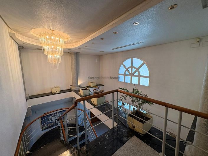 Image No.28-Villa de 6 chambres à vendre à Sax