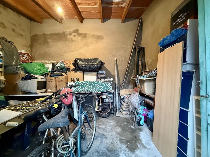 Image No.21-5 Bed Townhouse for sale