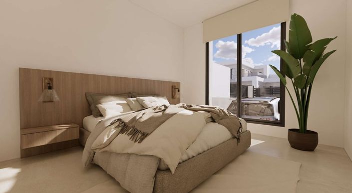 Image No.12-2 Bed Townhouse for sale