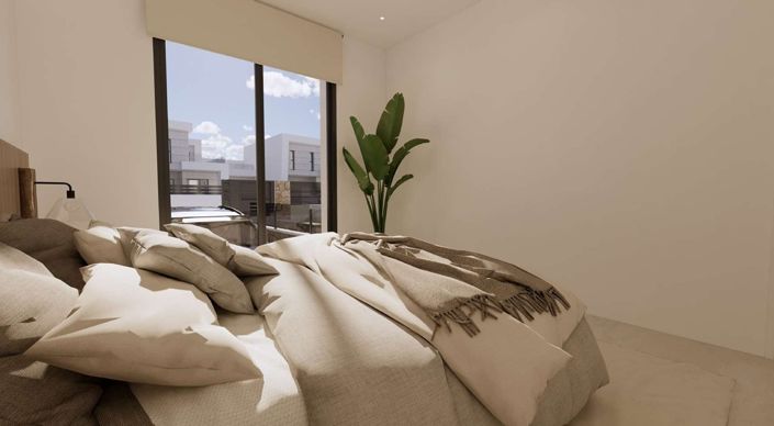 Image No.13-2 Bed Townhouse for sale