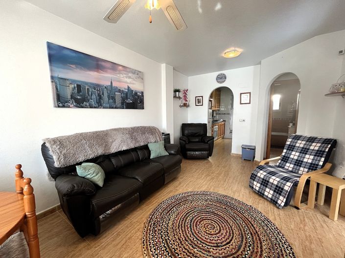 Image No.4-2 Bed Apartment for sale