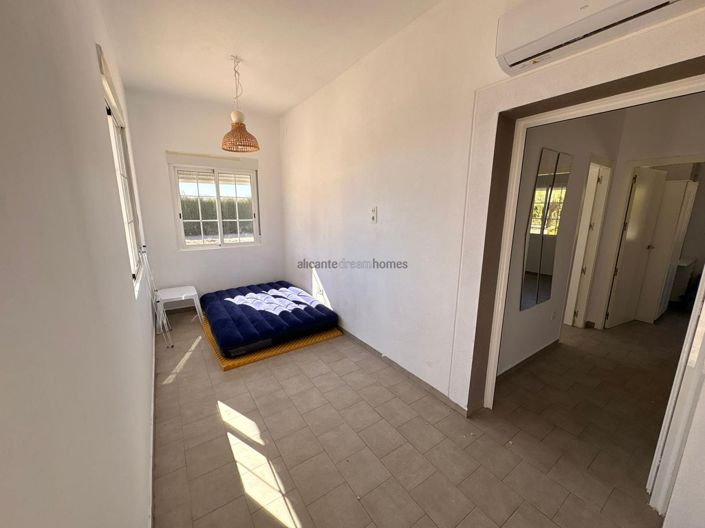 Image No.34-6 Bed Villa for sale