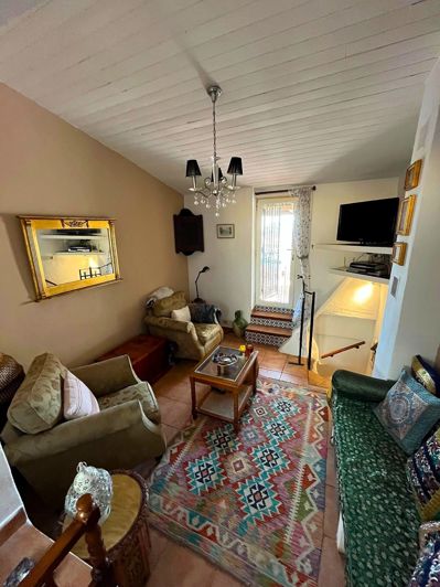 Image No.7-2 Bed Townhouse for sale