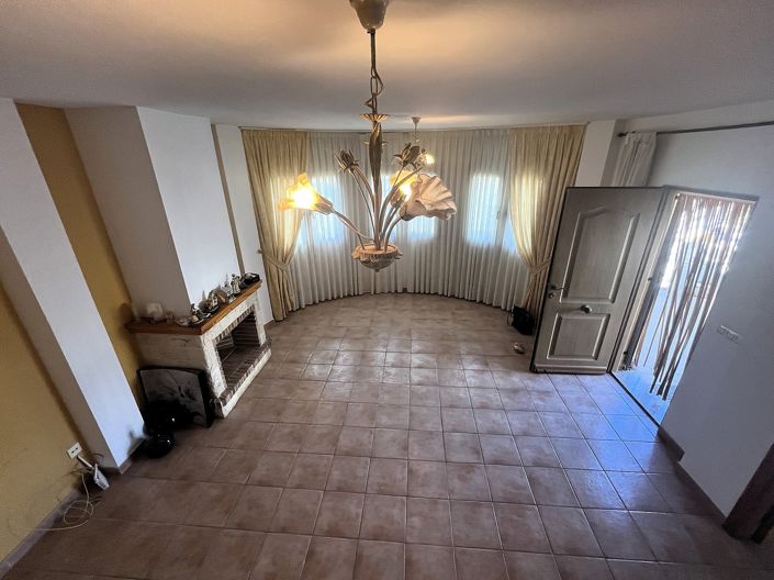 Image No.4-4 Bed Villa for sale