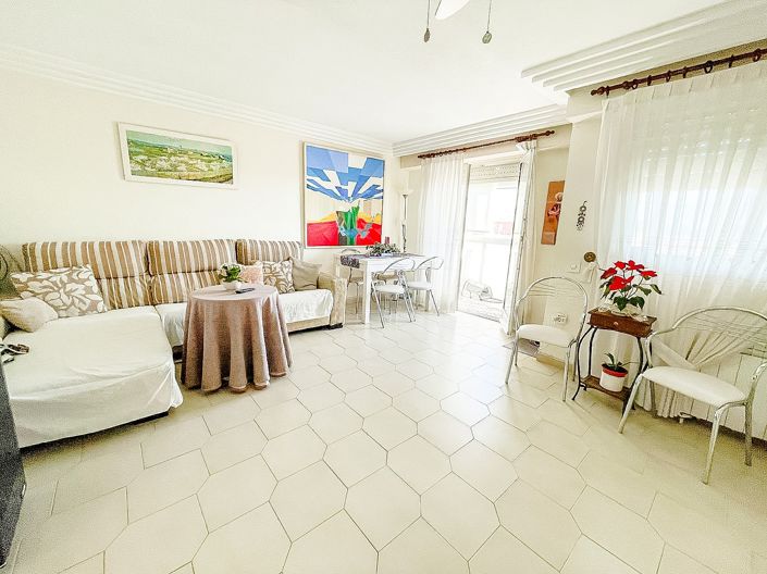 Image No.2-3 Bed Apartment for sale