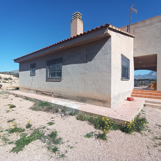 Image No.26-6 Bed Country House for sale