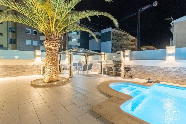 Image No.11-Maison de ville de 4 chambres à vendre à Torrevieja