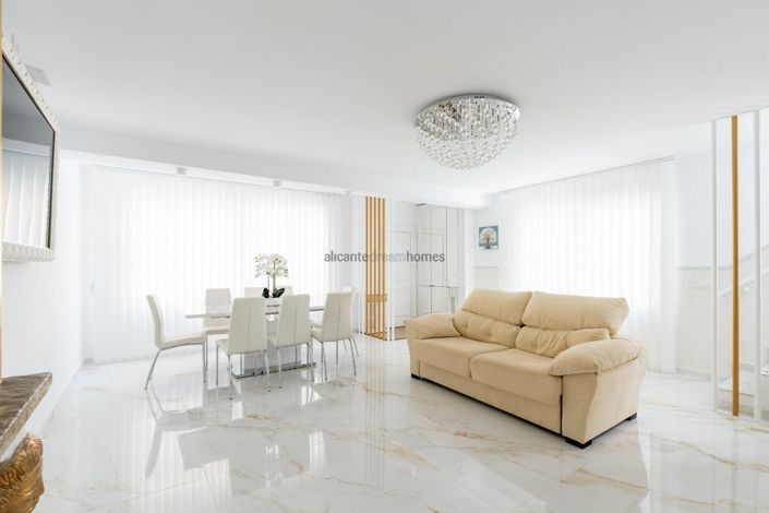 Image No.15-Maison de ville de 4 chambres à vendre à Torrevieja