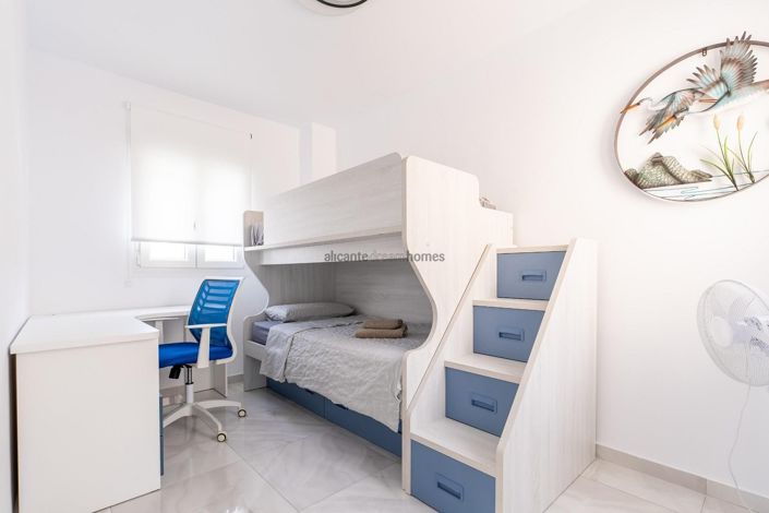 Image No.26-Maison de ville de 4 chambres à vendre à Torrevieja