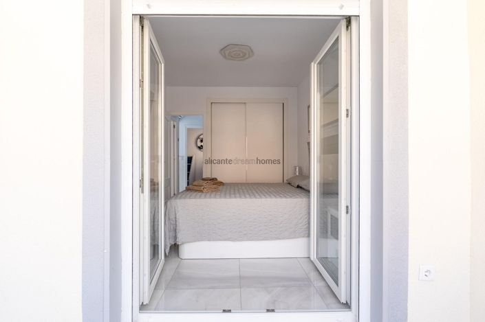 Image No.27-Maison de ville de 4 chambres à vendre à Torrevieja