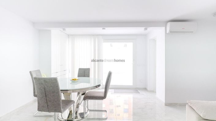 Image No.36-Maison de ville de 4 chambres à vendre à Torrevieja