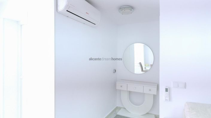 Image No.37-Maison de ville de 4 chambres à vendre à Torrevieja