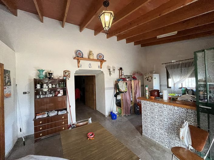Image No.18-4 Bed House for sale