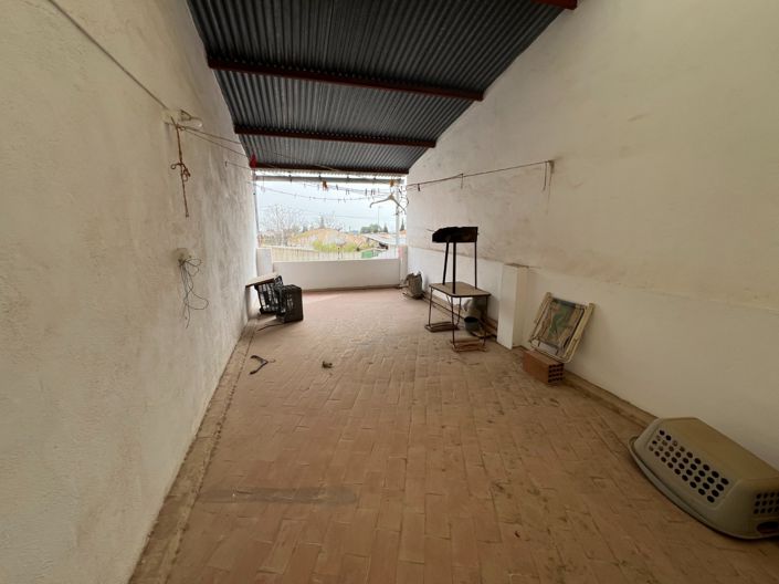 Image No.18-2 Bed Townhouse for sale