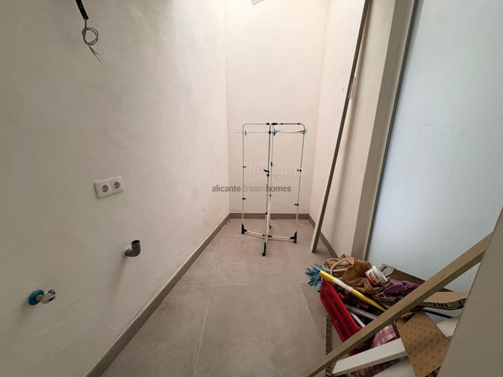 Image No.13-3 Bed Apartment for sale