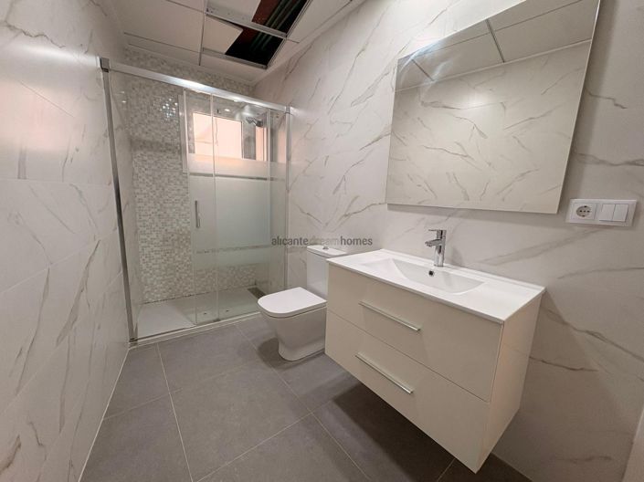 Image No.19-3 Bed Apartment for sale