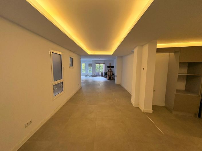 Image No.5-3 Bed Apartment for sale