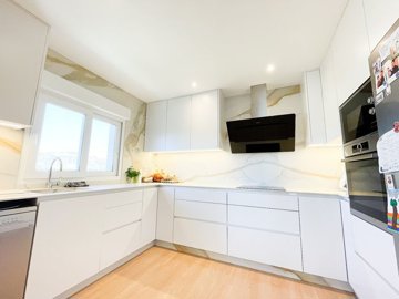 w2pv6k7qa885kaesimcc5