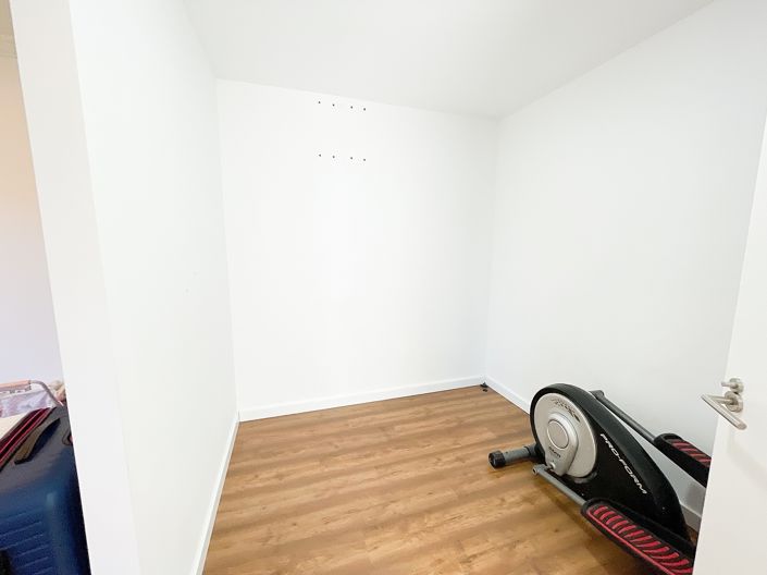 Image No.23-4 Bed Villa for sale