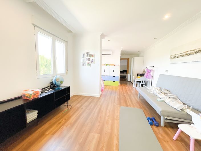 Image No.24-4 Bed Villa for sale