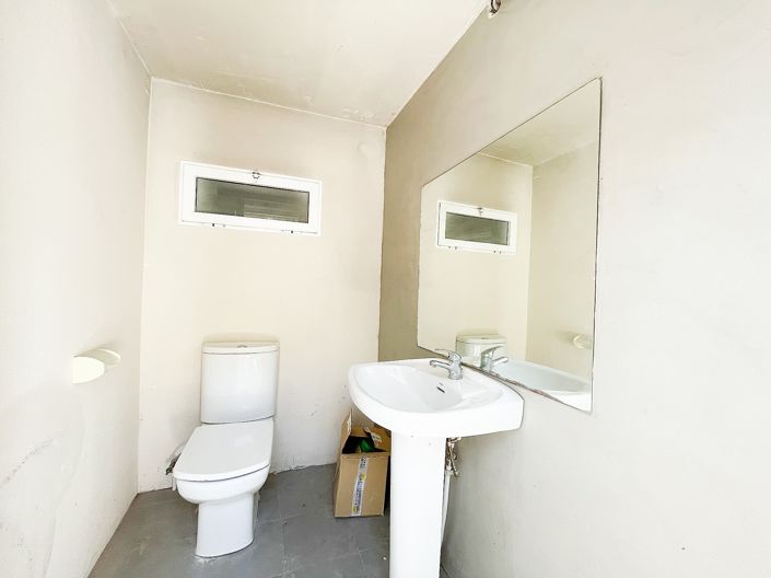 Image No.33-4 Bed Villa for sale