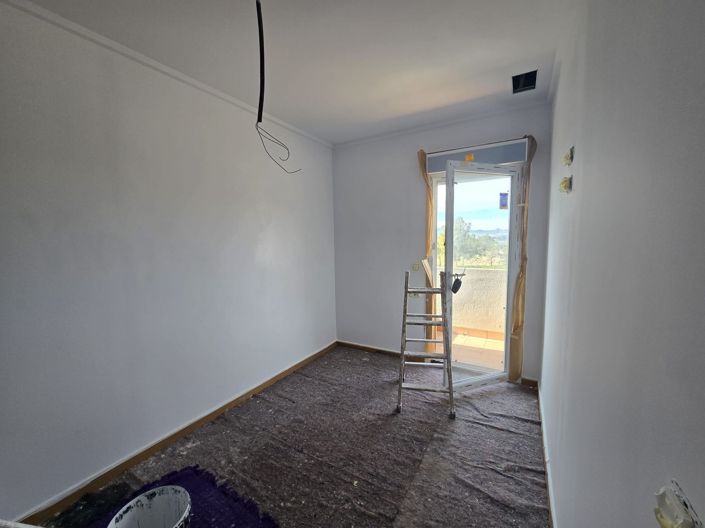 Image No.27-3 Bed Villa for sale