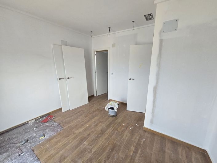 Image No.39-3 Bed Villa for sale