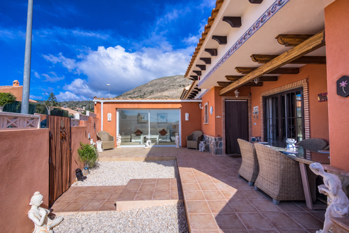 Image No.14-2 Bed Villa for sale