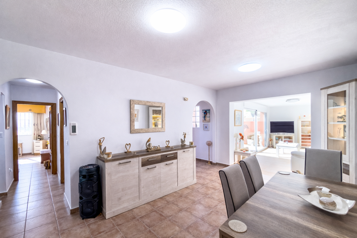 Image No.28-2 Bed Villa for sale