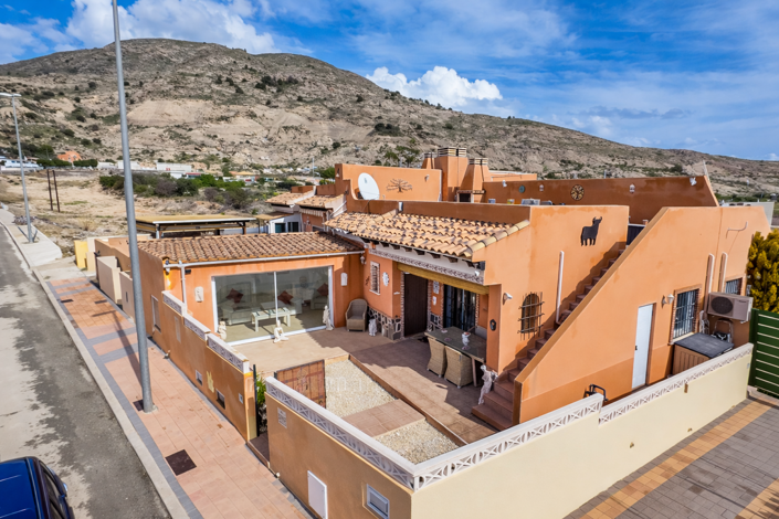 Image No.3-2 Bed Villa for sale