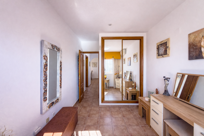 Image No.41-2 Bed Villa for sale