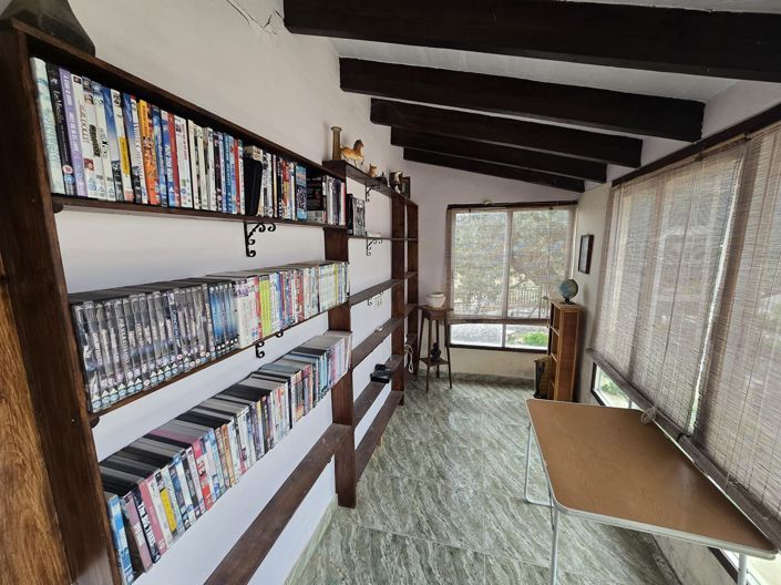 Image No.21-2 Bed Villa for sale