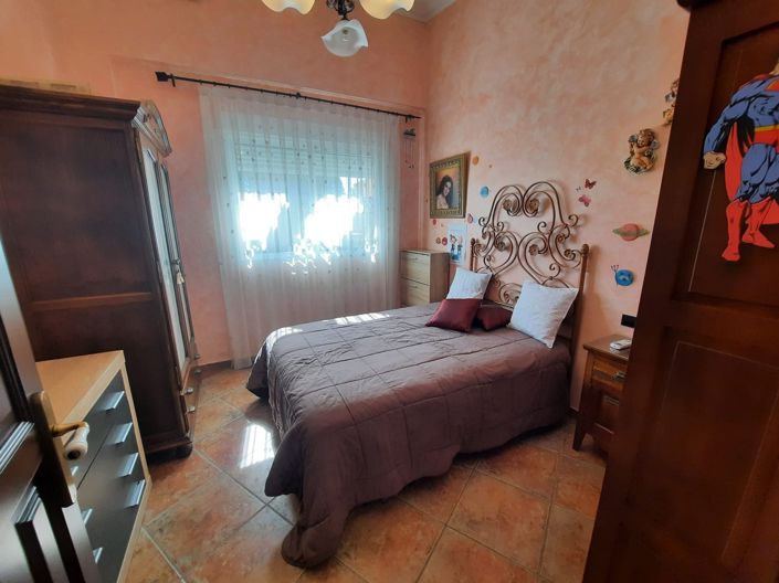 Image No.22-Villa de 6 chambres à vendre à Sax