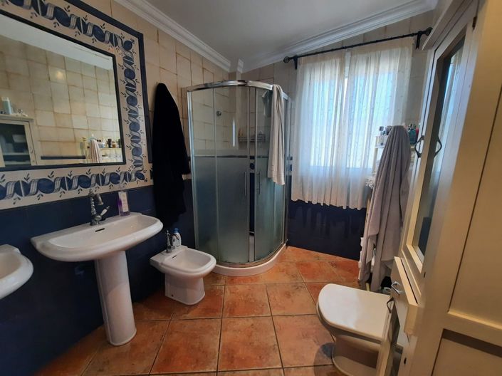 Image No.30-Villa de 6 chambres à vendre à Sax