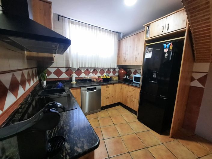 Image No.36-Villa de 6 chambres à vendre à Sax