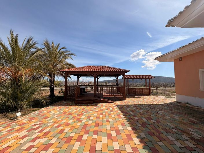 Image No.7-4 Bed Villa for sale