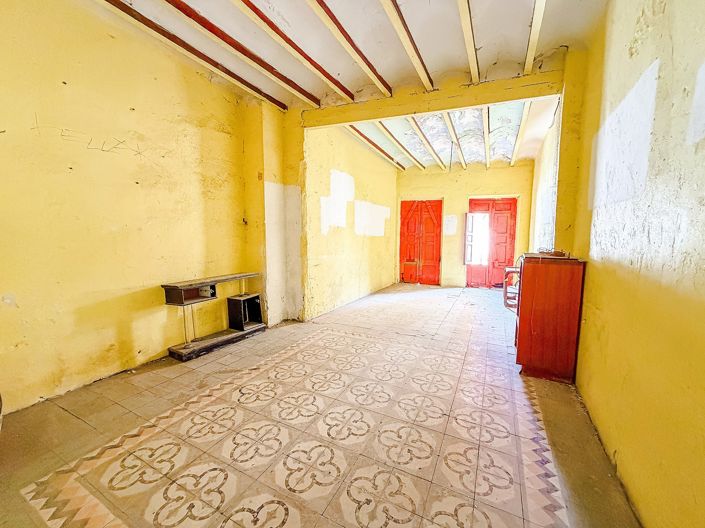 Image No.3-6 Bed Townhouse for sale