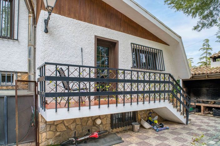 Image No.15-4 Bed Villa for sale