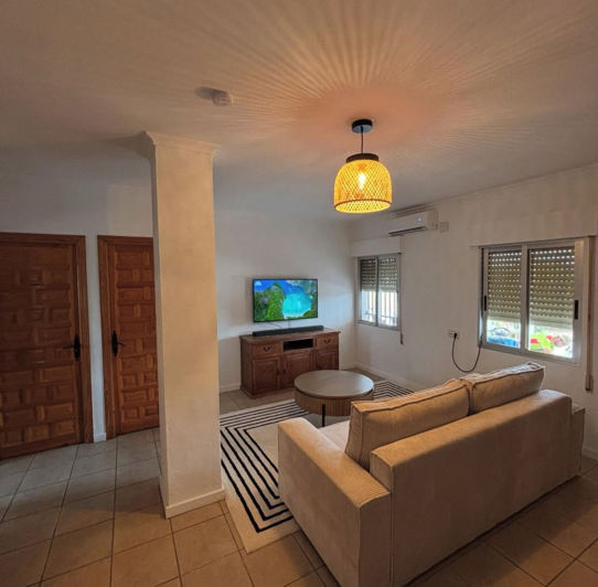 Image No.11-2 Bed Country House for sale