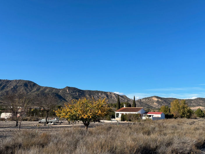 Image No.21-2 Bed Country House for sale