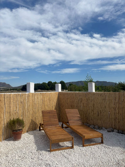 Image No.4-2 Bed Country House for sale