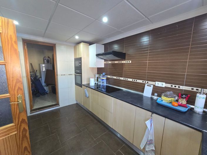 Image No.7-4 Bed Villa for sale