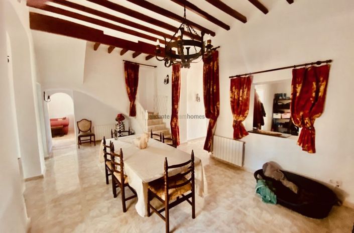 Image No.23-5 Bed Country House for sale