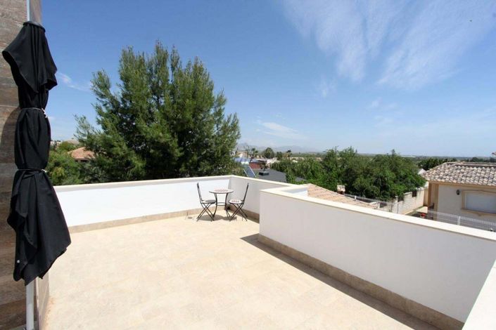 Image No.9-3 Bed Villa for sale